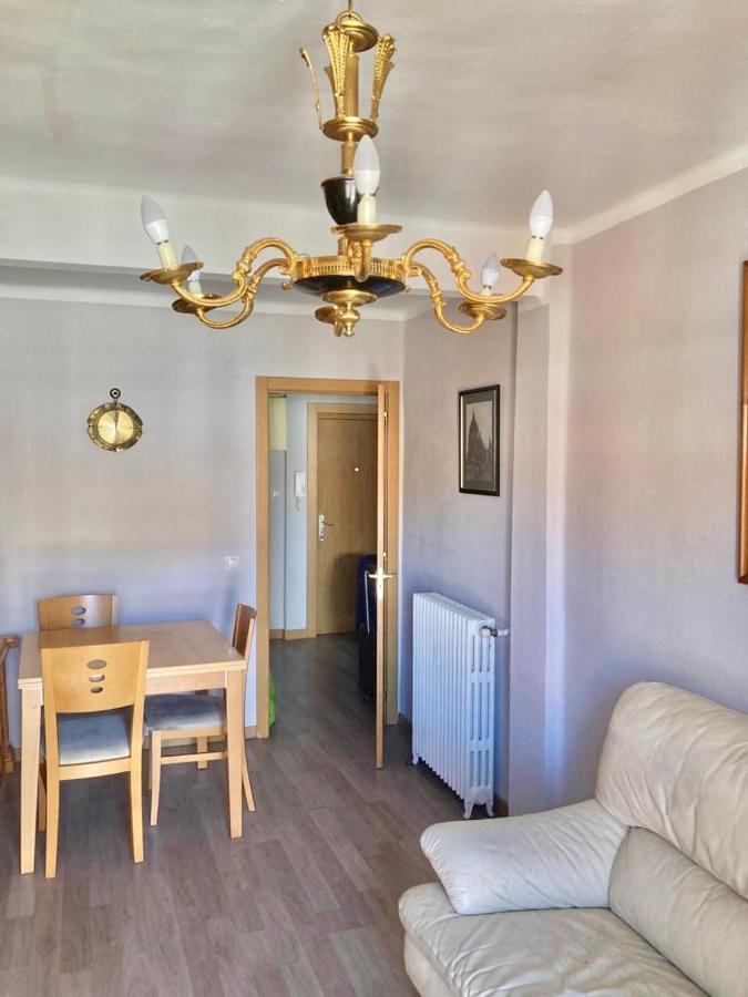 سلامنكا Habitacion Doble En Apartamento De 3 Habitaciones المظهر الخارجي الصورة