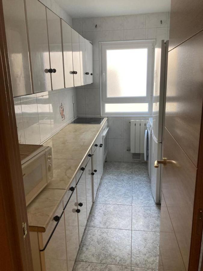 سلامنكا Habitacion Doble En Apartamento De 3 Habitaciones المظهر الخارجي الصورة